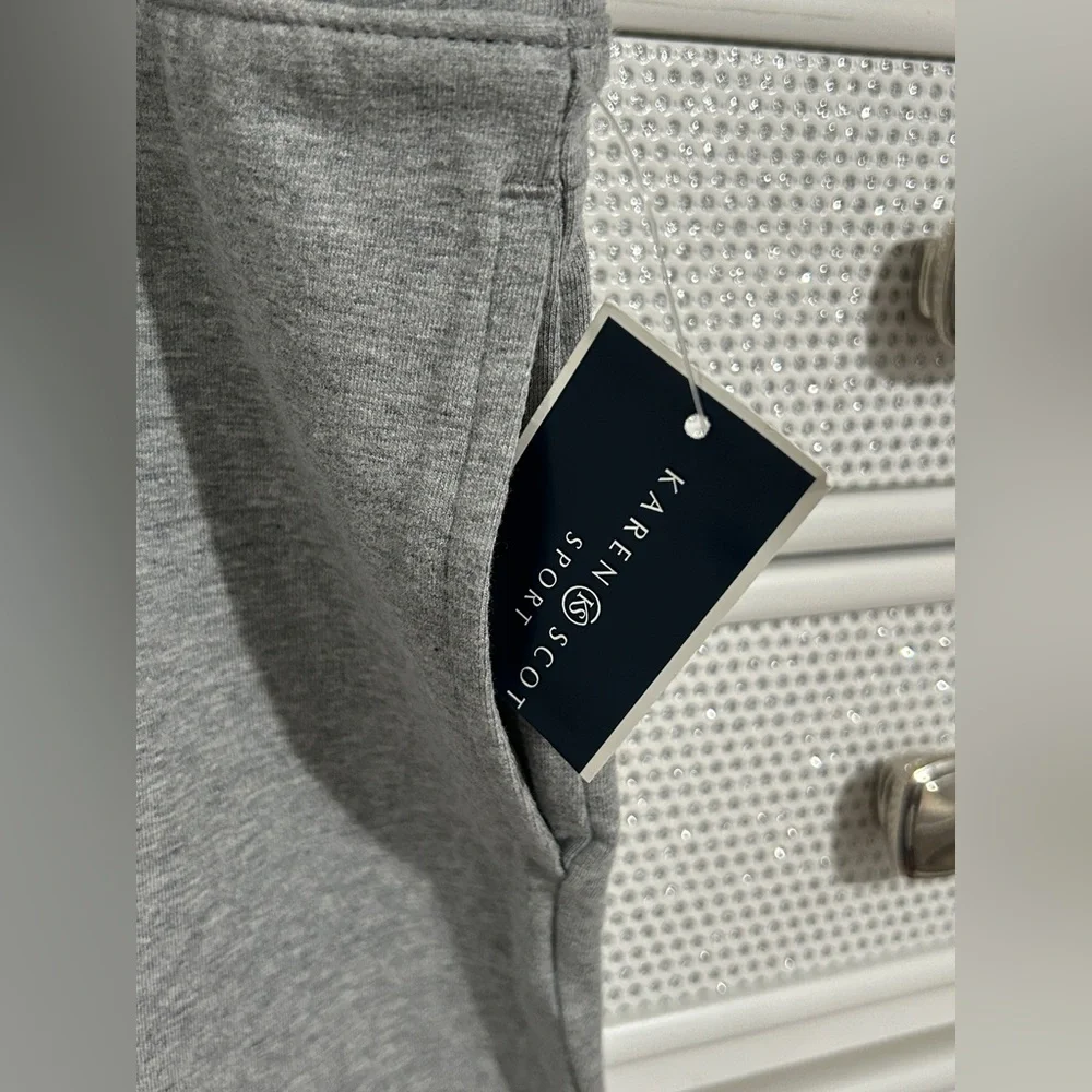 Karen Scott  Sport Skimmer in Smoke Grey Cropped Lounge Capris - Picture 4 of 7
